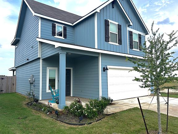 2nd image of 513 Pickel Dr