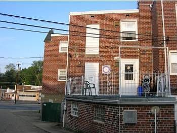 2nd image of 3310 Welsh Rd