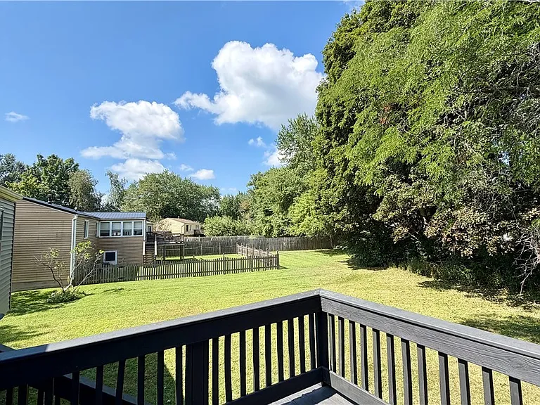 104 Finwood Dr — Photo 19