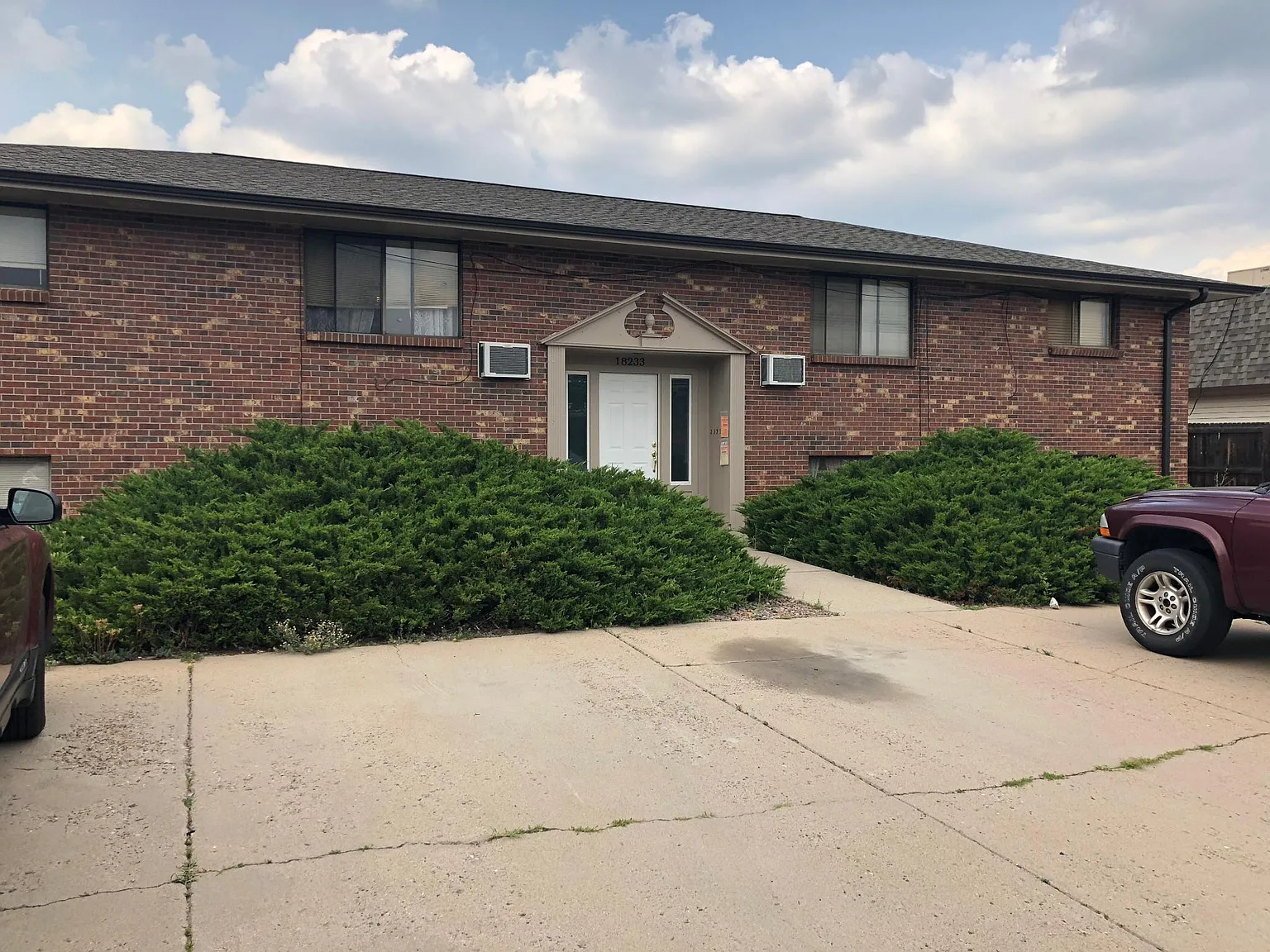 18233 W 3rd Pl — Photo 2