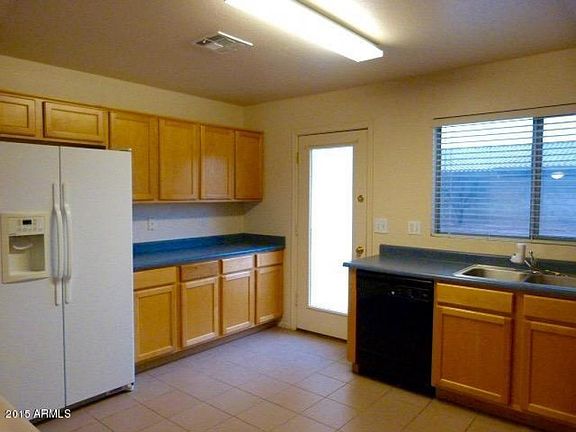 3rd image of 14942 N 150th Ave