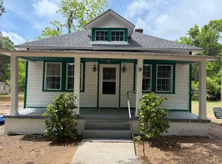 73 Dulamo Rd, Saint Helena Island, SC 29920