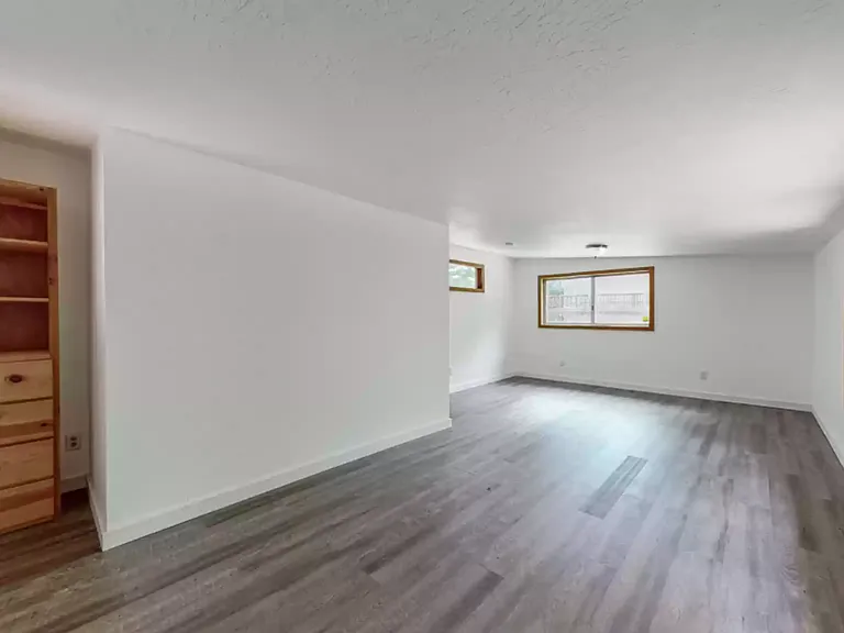 4612 Greenwood Heights Dr — Photo 15