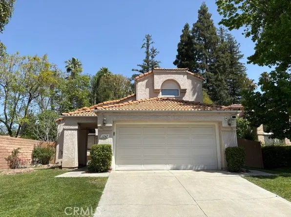 1242 Via Palermo St, Redlands, CA 92374