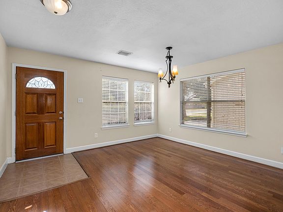 5th image of 8818 Arapahoe Pass Ln