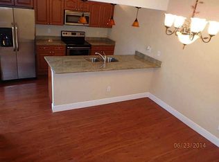 830 SW 118th Ter, Davie, FL 33325