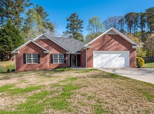 96 Connell St, Jasper, GA 30143