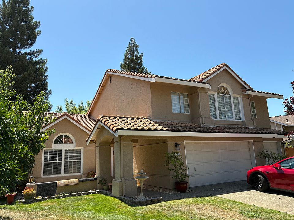 1st image of 217 Orange Blossom Cir