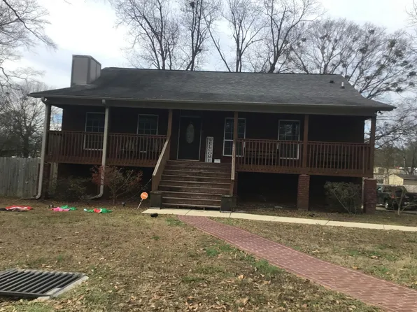 1328 Ferro Ave, Bessemer, AL 35020