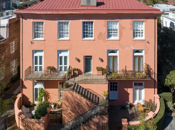 55 1/2 Society St #A, Charleston, SC 29401