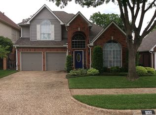600 Crest Ridge Dr, Irving, TX 75061