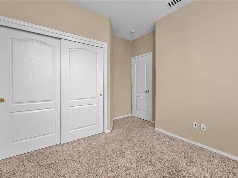 1709 Glen Dunbar Ln — Photo 21