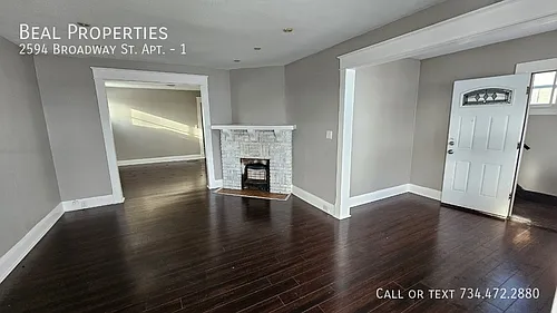 2594 Broadway St #1 Photo 1