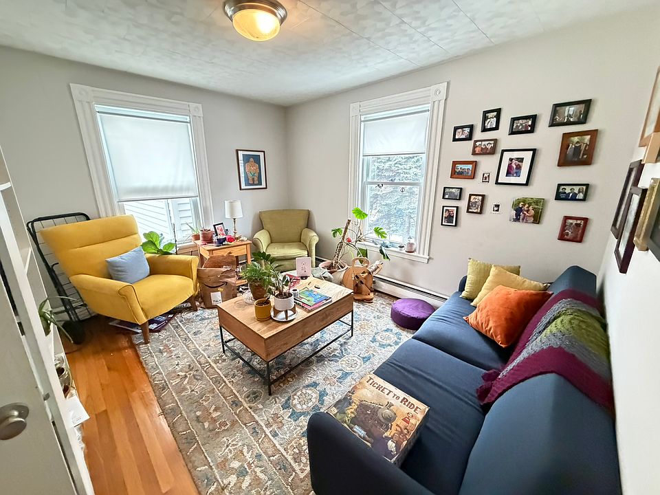 1st image of 27 Westford St #2
