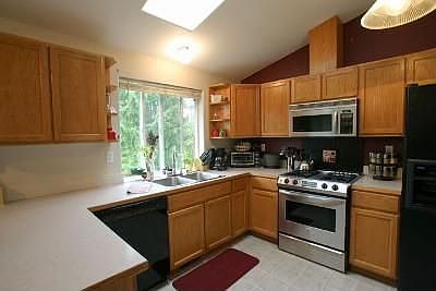 3rd image of 2307 SE Fay Ct