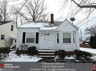 23721 E Oakland Rd, Bay village, OH 44140