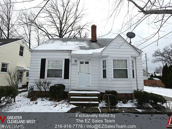 23721 E Oakland Rd, Bay Village, OH 44140