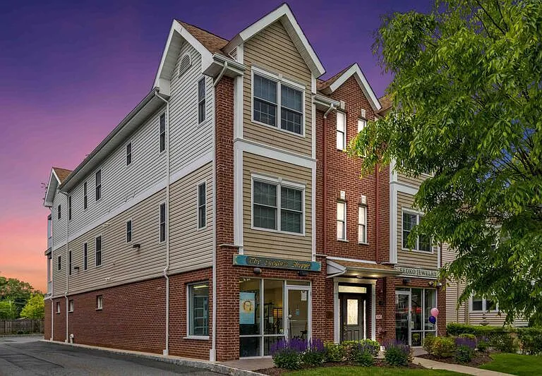 14 Elmer St #2B — Photo 2