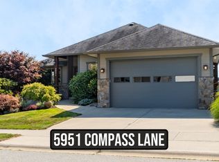 5951 Compass Ln, Sechelt, BC V7Z 0V1