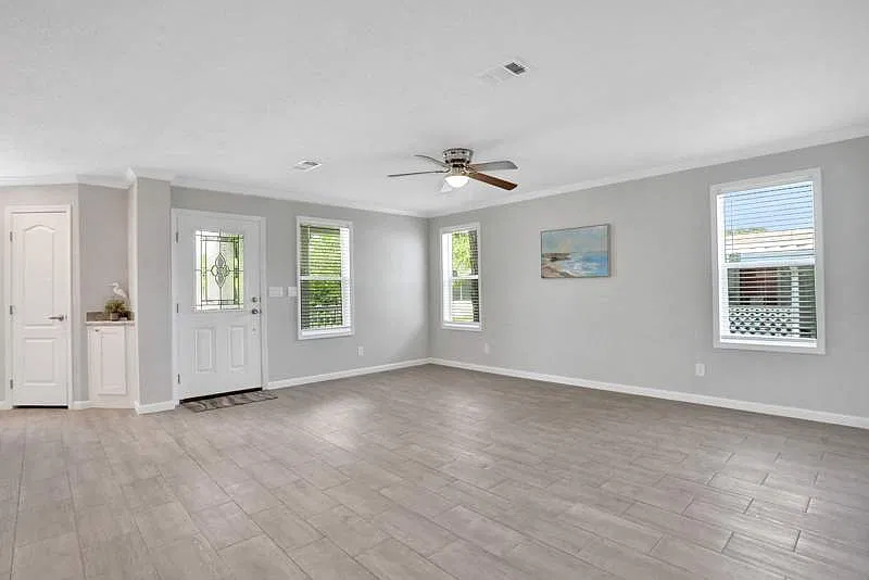 3 bed, 2.0 bath, 1500 sqft, $1,500 — Photo 4