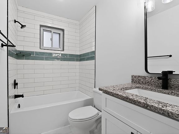 3rd image of 4039 Delray Ct