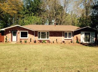 2428 Otranto Rd, North Charleston, SC 29406