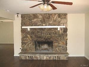 3rd image of 10010 Country Ln