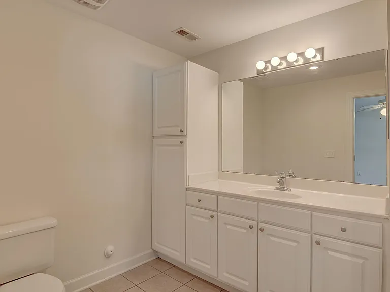 1521 Cadfel Ct #106 — Photo 16