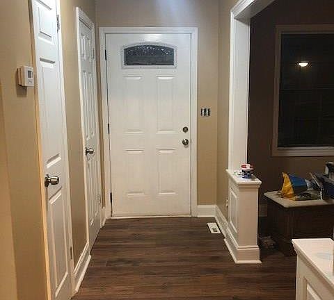 3rd image of 328 Kensington Cir