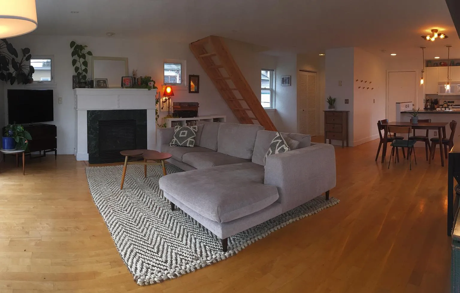 116 22nd Ave — Photo 2
