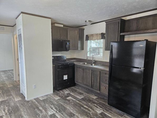 20 Providence New London Tpke #21A, North Stonington, CT 06359