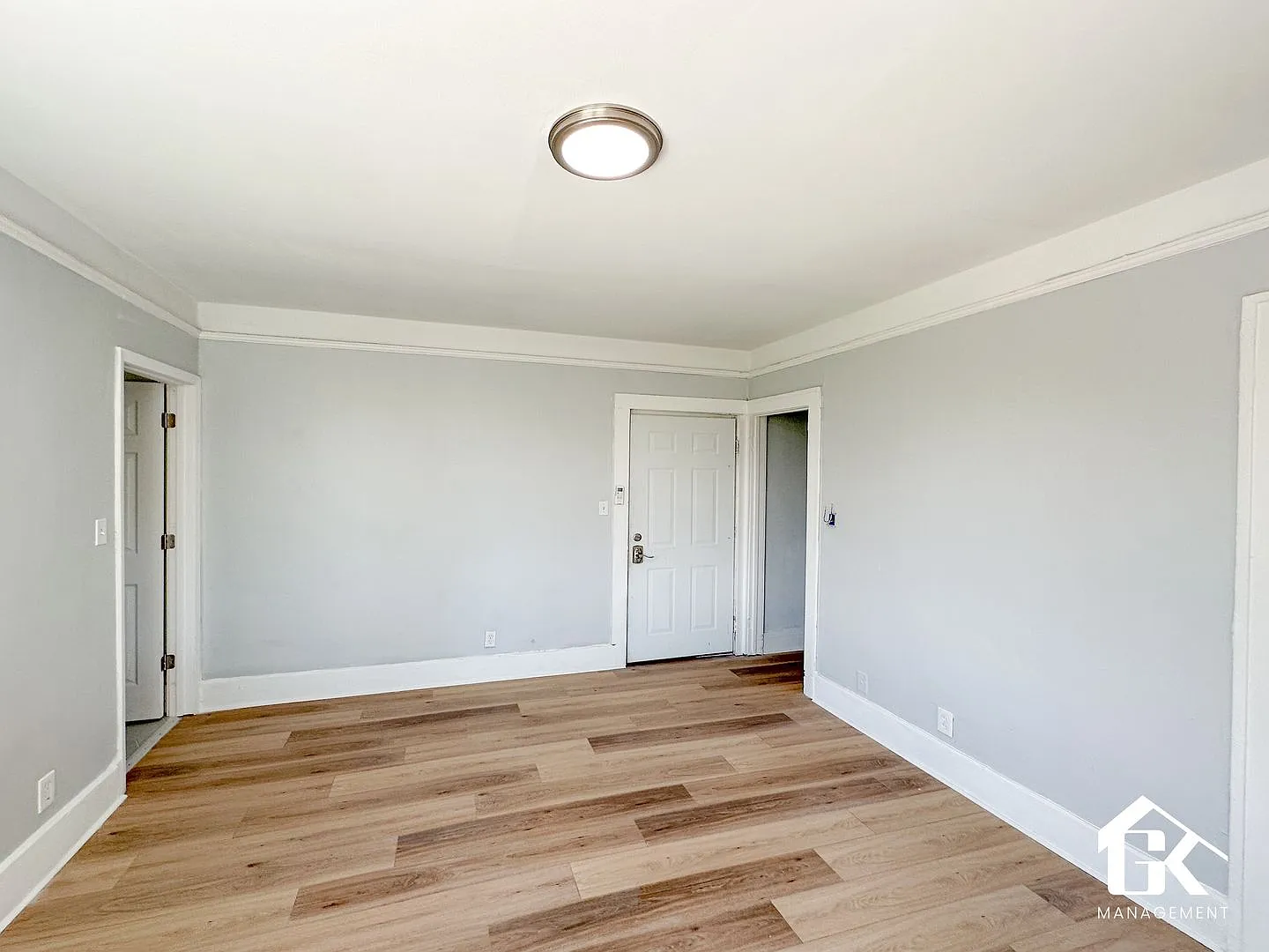 Scovel Apartments — Photo 4