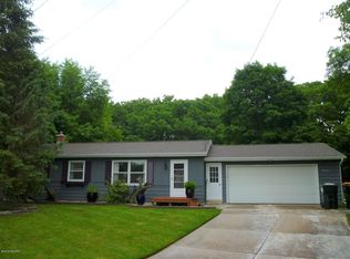 2766 Danube Ln NE, Grand Rapids, MI