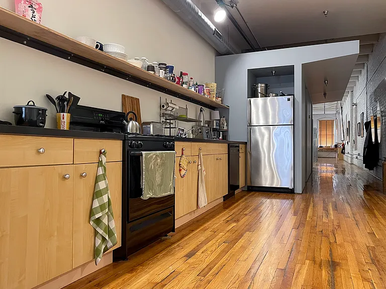 945 Liberty Ave #600 — Photo 23