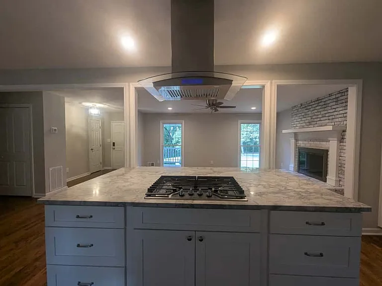 10208 Cumming Hwy — Photo 29
