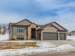 1591 Century Valley Rd NE, Rochester, MN 55906
