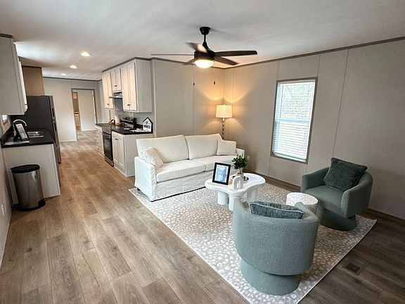 2nd image of 11236 Hillridge Dr #50