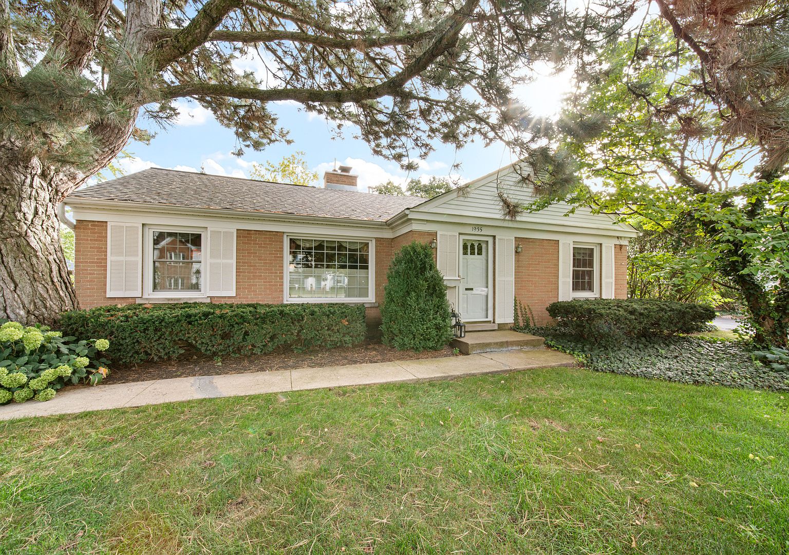 1935 Robincrest Ln, Glenview, IL 60025 Zillow