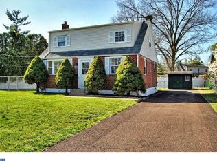 103 Newington Dr, Hatboro, PA 19040