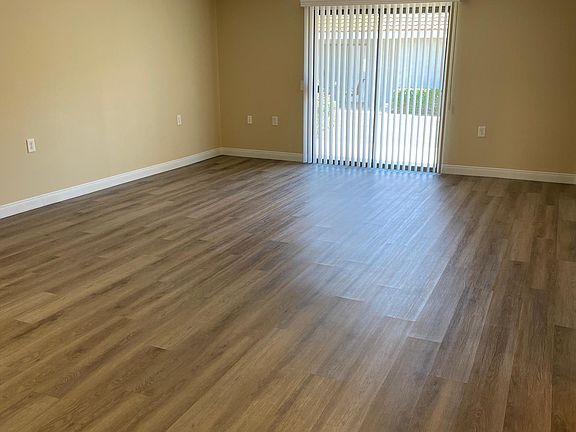 3rd image of 21363 McConnell Ave