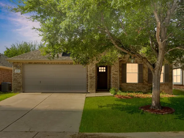2328 Aurora Dr, Little Elm, TX 75068