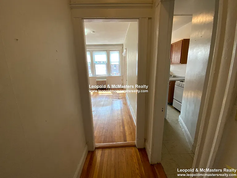 Kelton Street Apartments — Photo 16