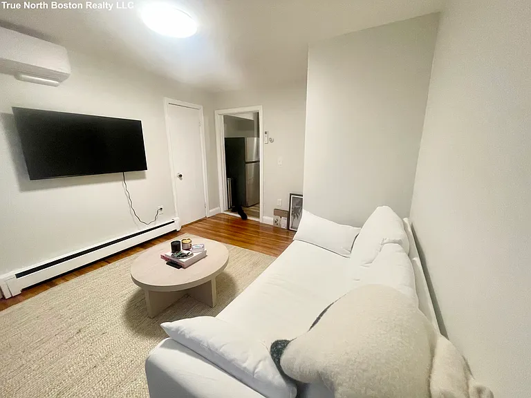 203 Salem St #4 — Photo 6