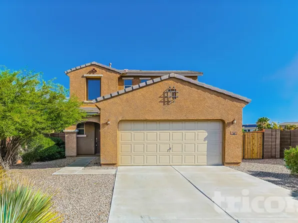 880 W Busa Dr, San Tan Valley, AZ 85143