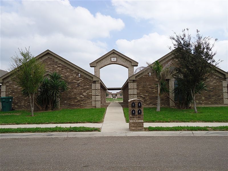 1803 Iron Wood Exterior
