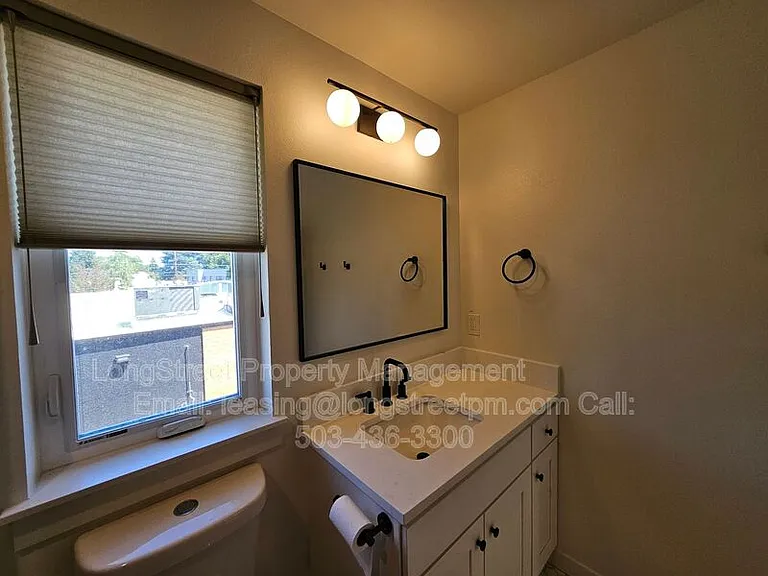 7480 N Oswego Ave — Photo 8