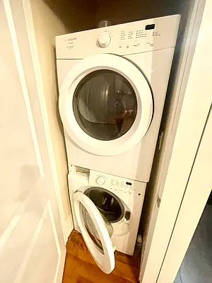 Rented by Doorway NYC, LLC | media 26