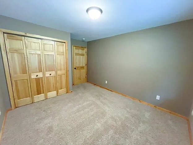3 bed, 1900 sqft, $1,755 — Photo 4