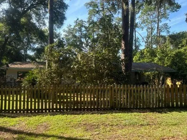 719 NW 19th Ln, Gainesville, FL 32609