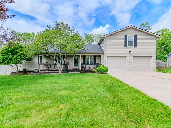 104 Waverly Ln, Frankfort, KY 40601